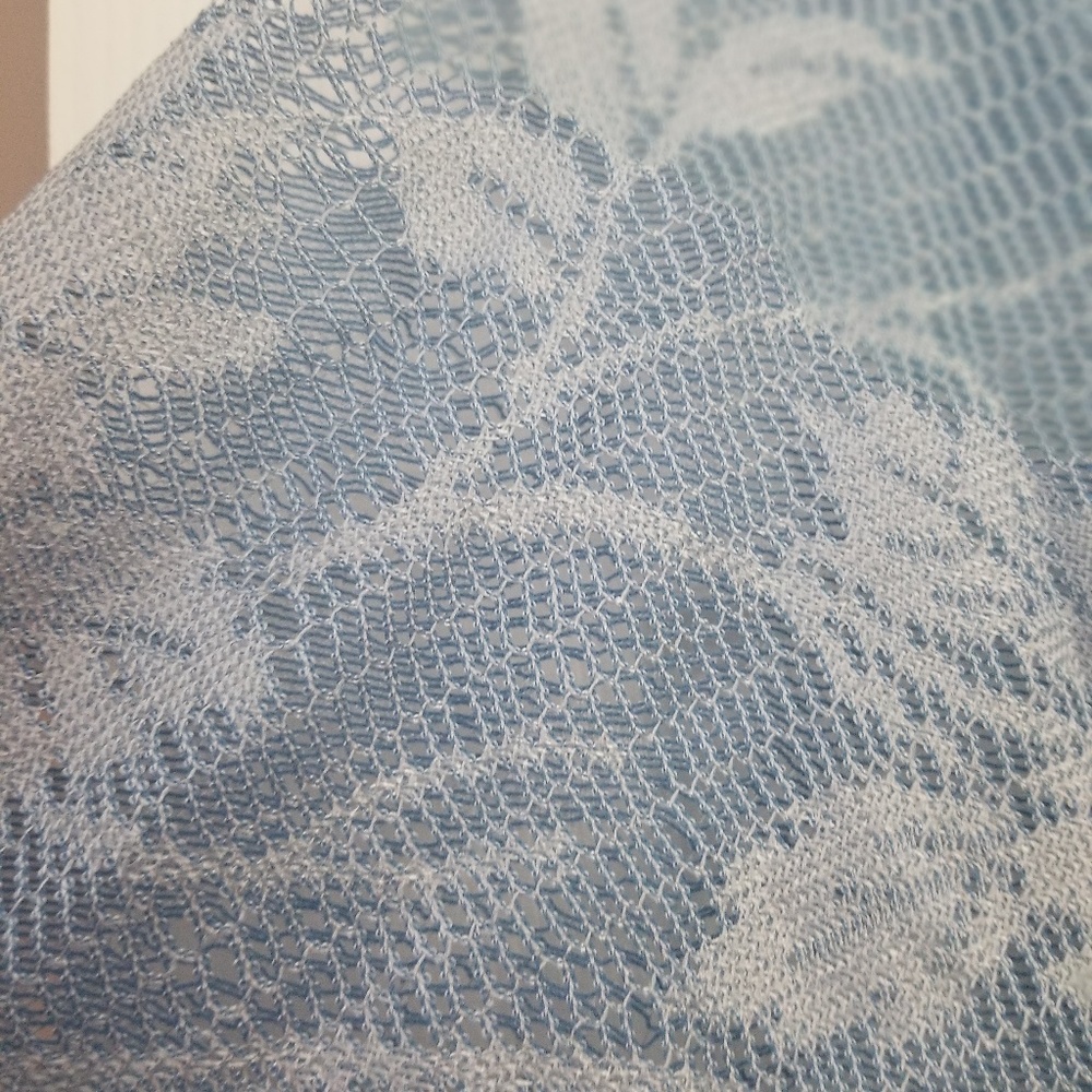 Delicate floral light blue shawl wrap - Picture 3 of 3